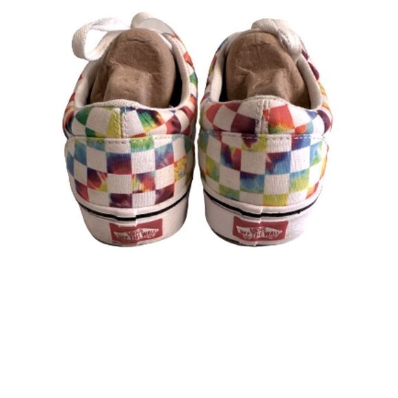 VANS Comfycush Era Tie Dye Checker
Women's Checkerboard Multi Color. Size 6.5 - Picture 4 of 5